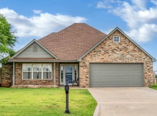 303 Maverick, Elk City, OK 73644