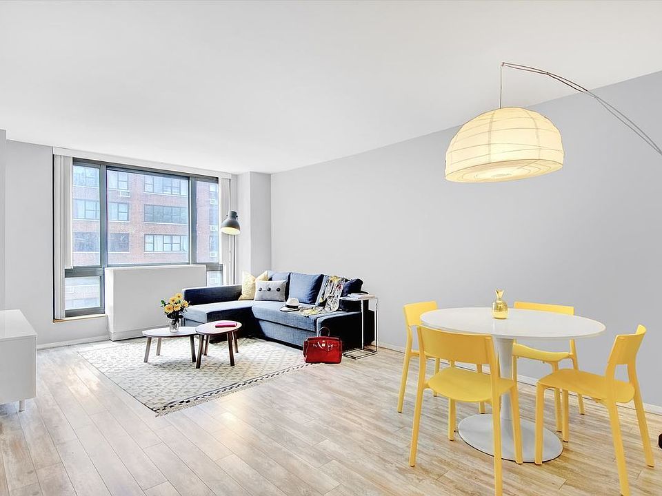 1st image of 1 Irving Pl APT V7d