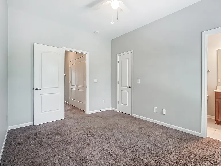 9519 Longstone Ln — Photo 25