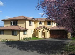 630 Grove St, Jacksonville, OR