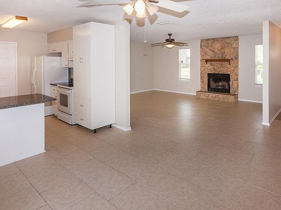 5th image of 10727 Jockey Club Ct