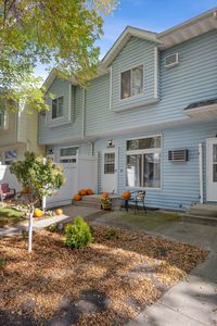 1543 34 1/2 Ave S, Fargo, ND, 58104