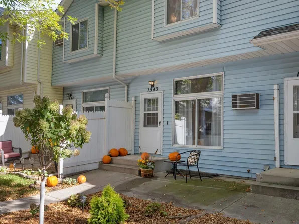 1543 34 1/2 Ave S, Fargo, ND 58104