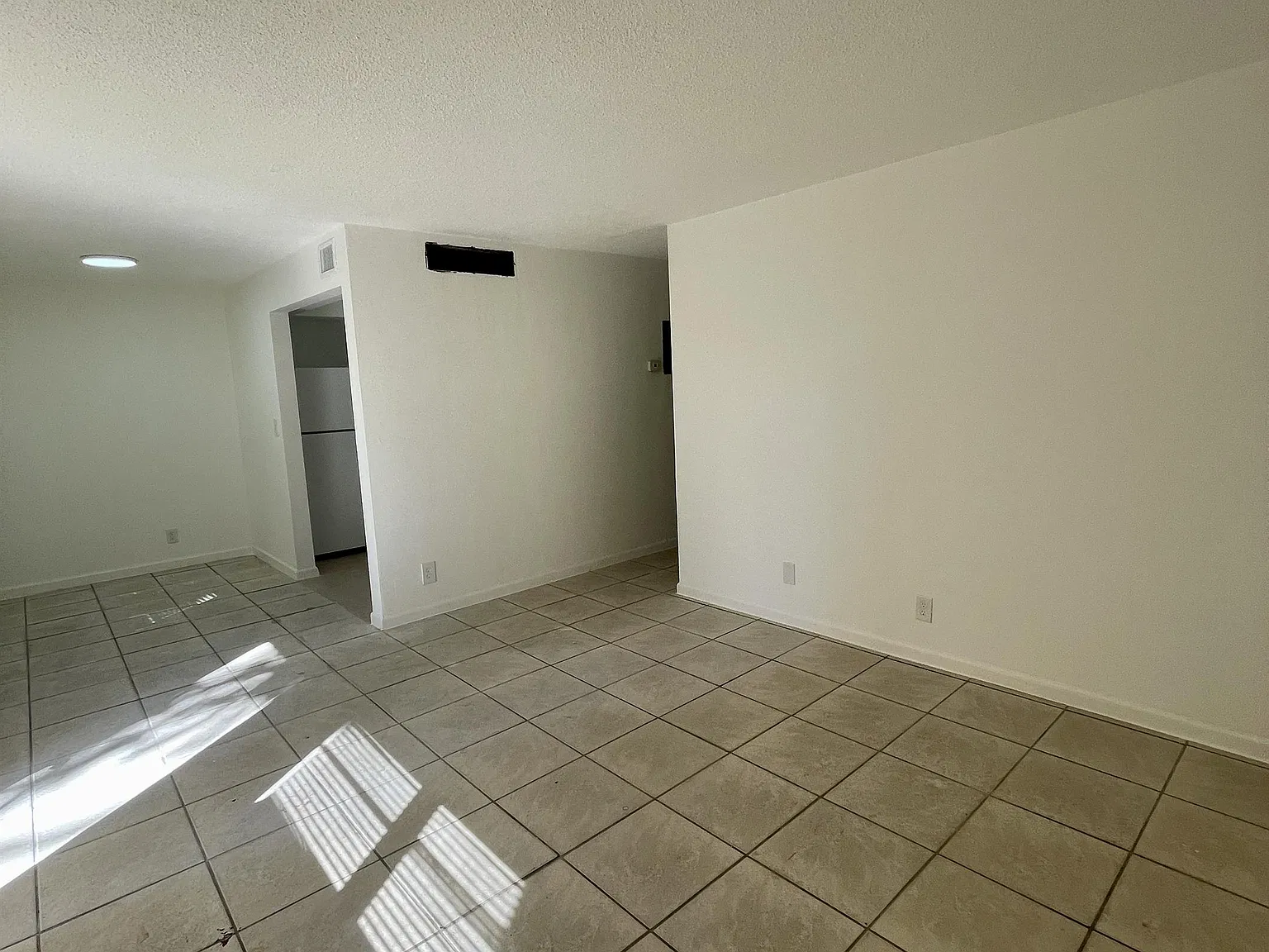 807 NW 24th Street - 7 — Photo 2