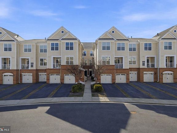 2nd image of 43047 Stuarts Glen Ter Unit 106
