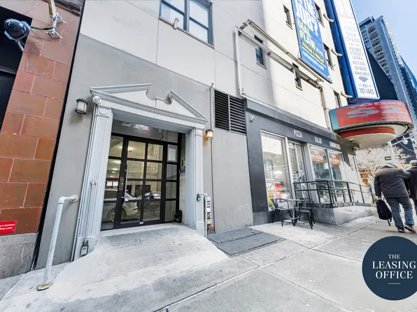 211 West 53rd Street image 9 of 11