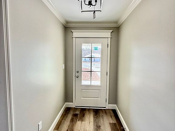 2nd image of 110 Morgan Pl