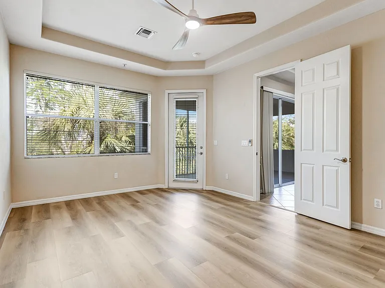 12866 Carrington Cir #202 — Photo 11
