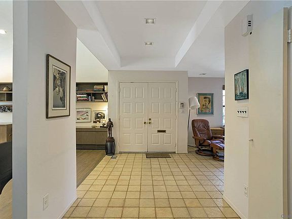 3rd image of 151 Darters Ln #151
