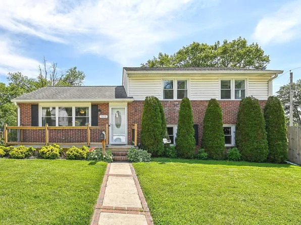 410 Roanoke Dr, Baltimore, MD 21228