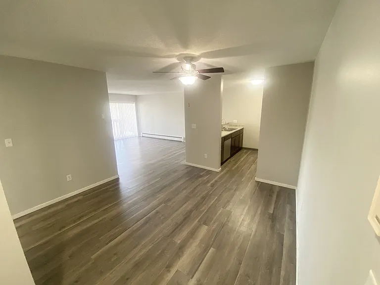 Lexington Hills Apartments — Photo 77