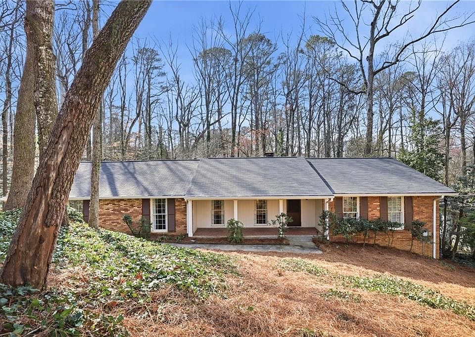 1st image of 6900 Castleton Dr