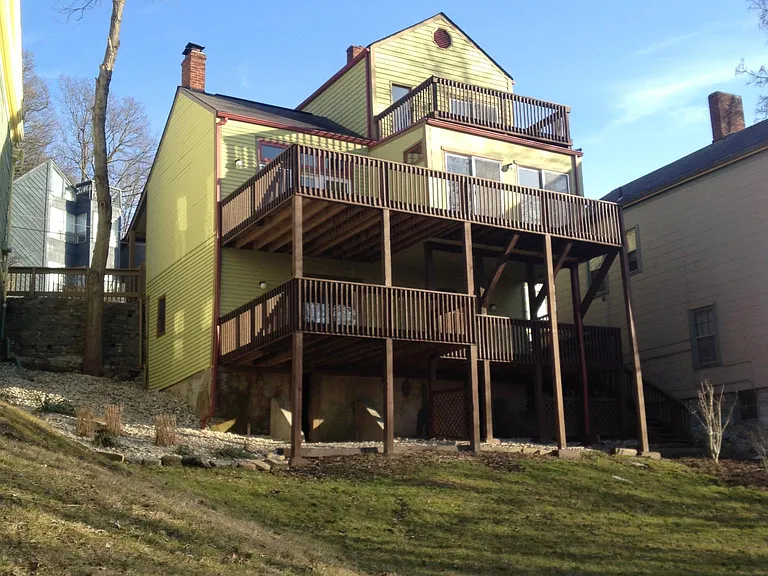 521 Tusculum Ave #B — Photo 2