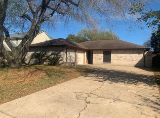 4118 Windrift Dr, Houston, TX 77066