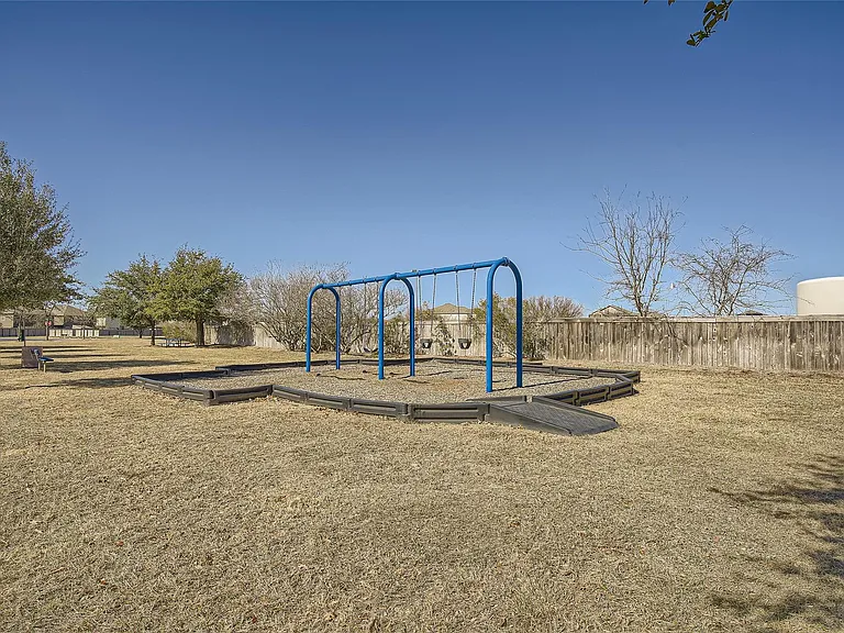 7101 Spirit Hill Rd — Photo 38