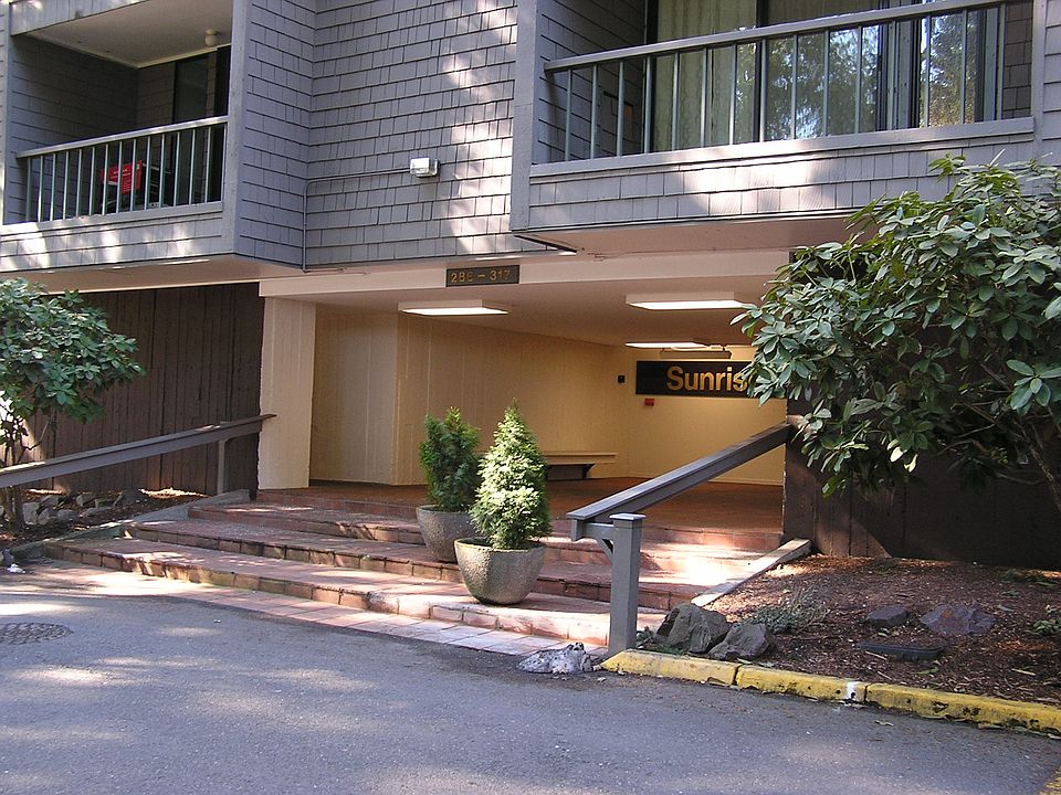 1st image of 6355 137th Ave NE APT 290