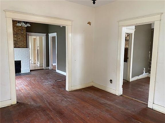 5th image of 3405 Franklin Ave