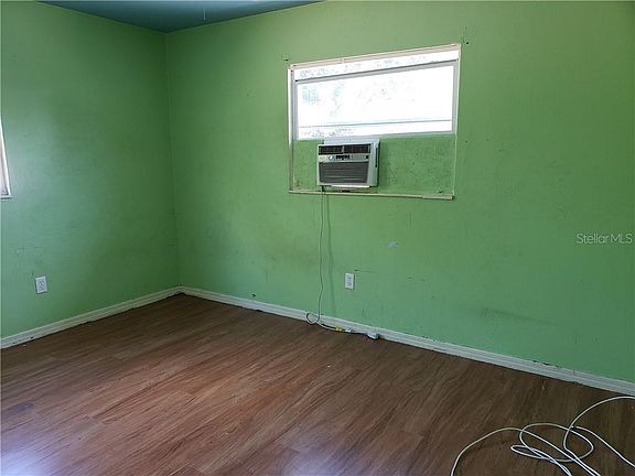 4th image of 2242 46th Ave N