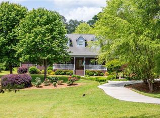 206 Hunters Trl, Walhalla, SC 29691