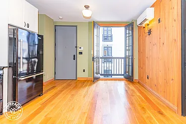 Rented by MySpaceNYC