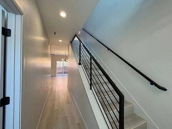 3rd image of 840 N Twin Lakes Dr #411