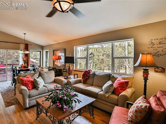4th image of 1111 Paradise Valley Dr