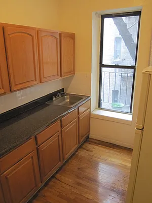 Rented by Landmine Realty LLC | media 10