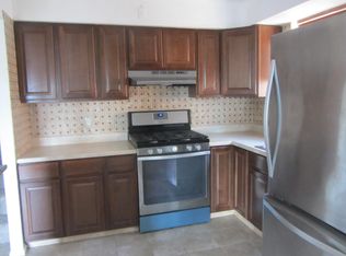 52 Bay 37th St, Brooklyn, NY 11214