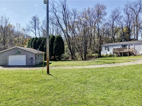 9034 State Route 39 NE, Sherrodsville, OH 44675