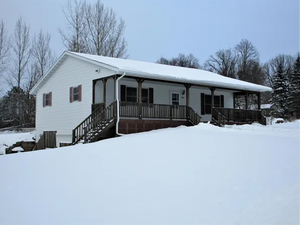 303 Dancer St, Milltown, WI 54858