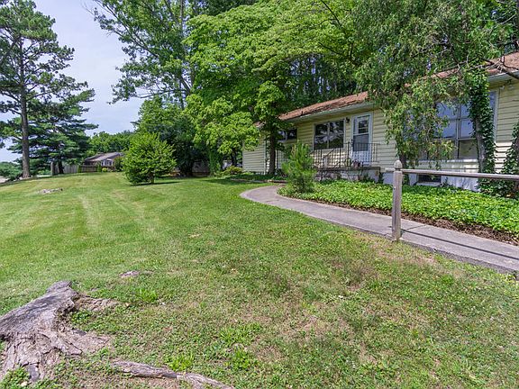 3rd image of 5109 Papermill Dr