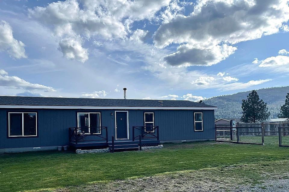 1st image of 70 Heron Loop Rd