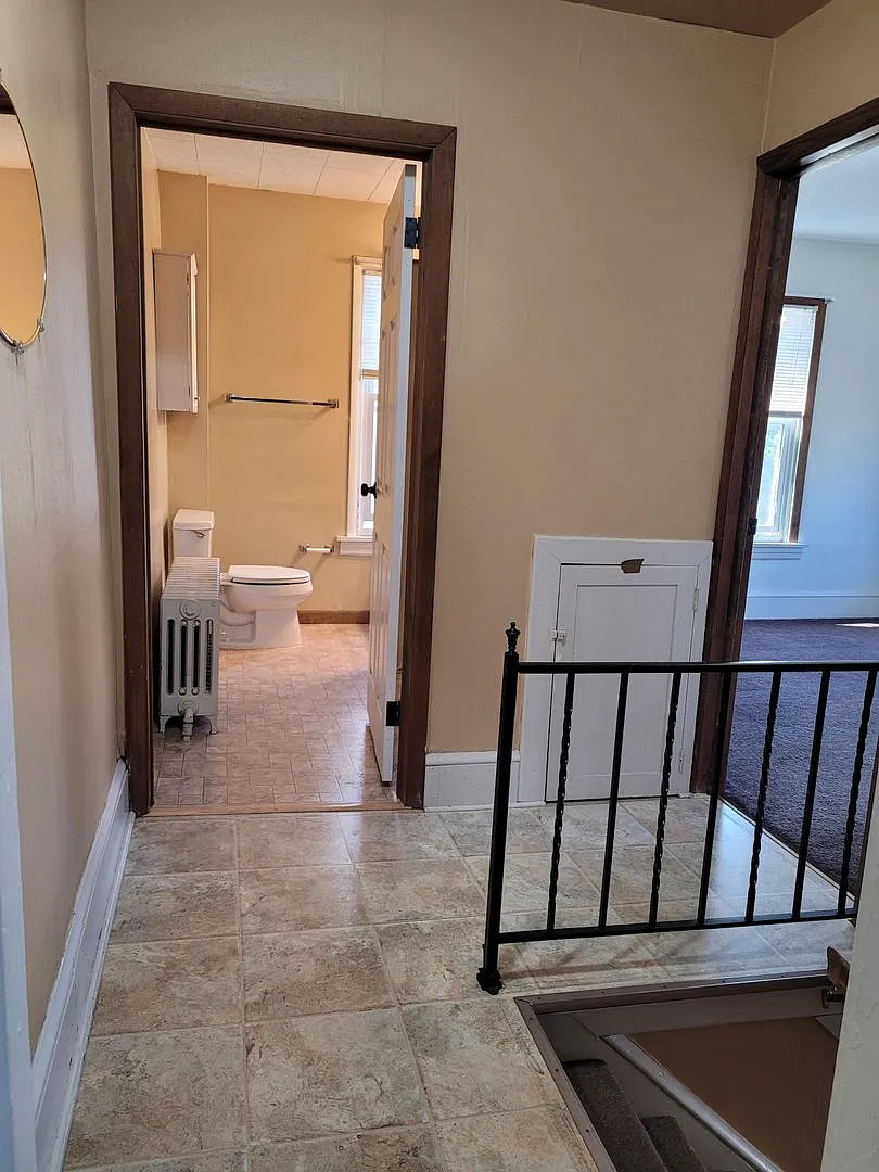 132 South 5th Ave — Photo 3