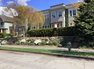 2130 8th Ave W, Seattle, WA 98119