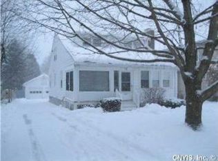 116 Meadow Rd, Syracuse, NY 13219