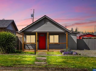 2385 5th St NE, Salem, OR