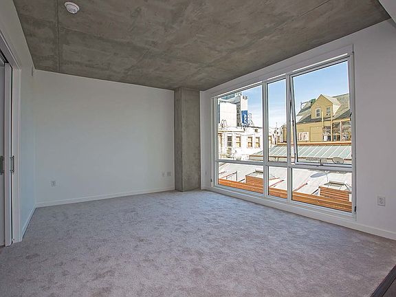 3rd image of 45 Bartlett St #315