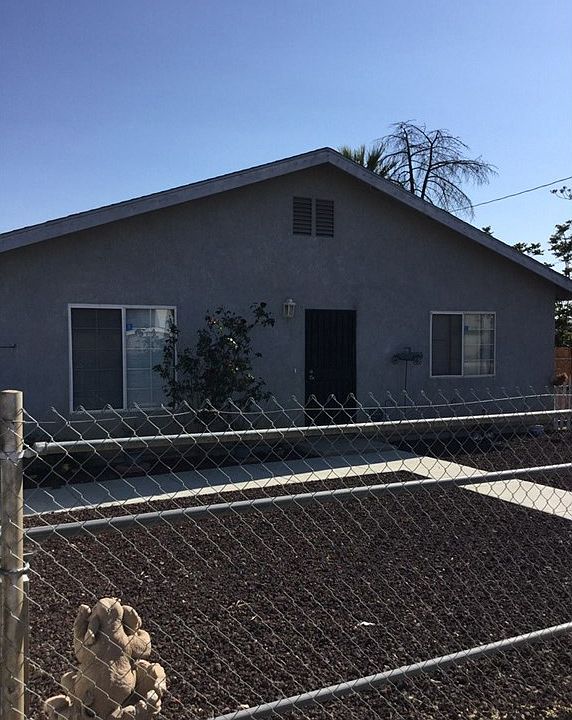 1st image of 25807 Alessandro Blvd