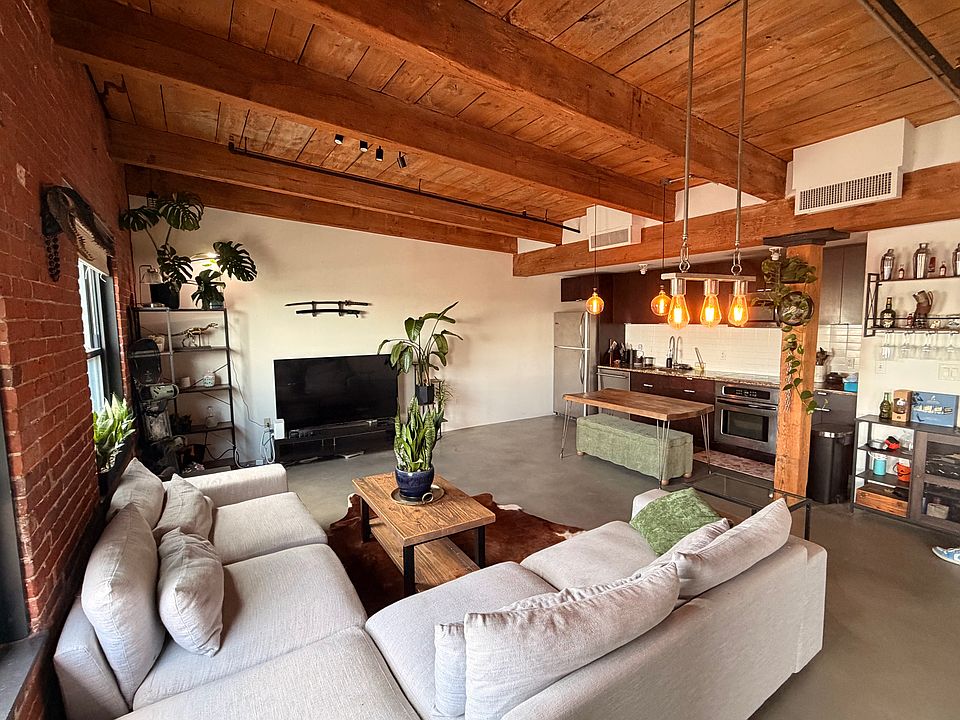 1st image of 90 Wareham St #511