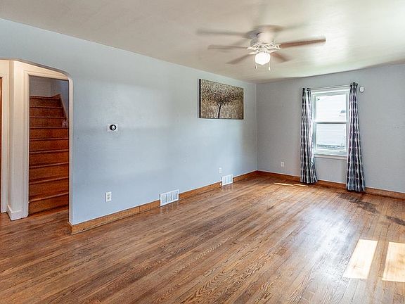 4th image of 1118 Depot St