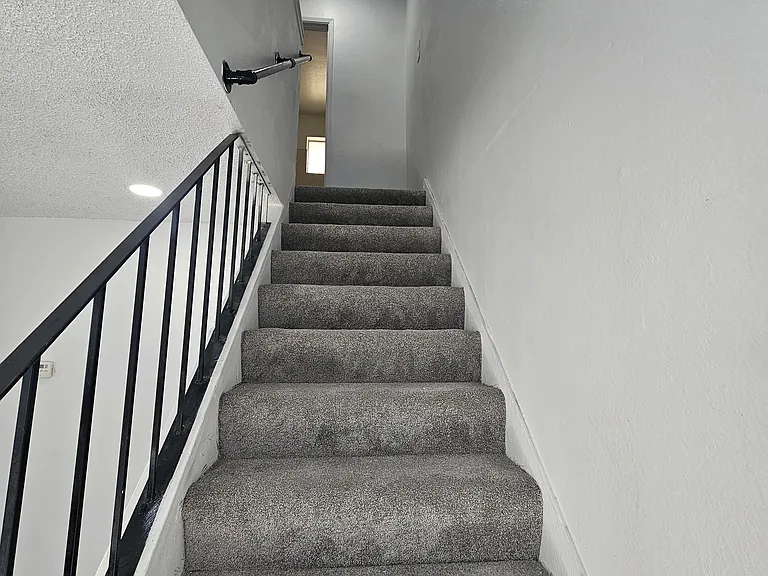 1814 V St #7 — Photo 16