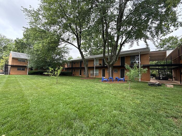 1st image of 1812 The Plz APT T