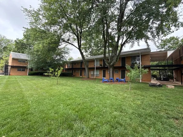 1812 The Plz, Charlotte, NC