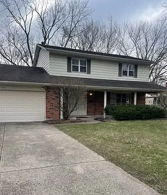 4 bed, 2006 sqft, $2,200 — Photo 2