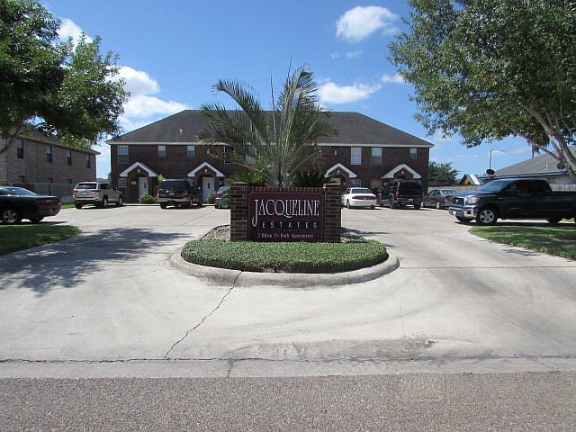 1st image of 2507 Chuparosa Ct #A