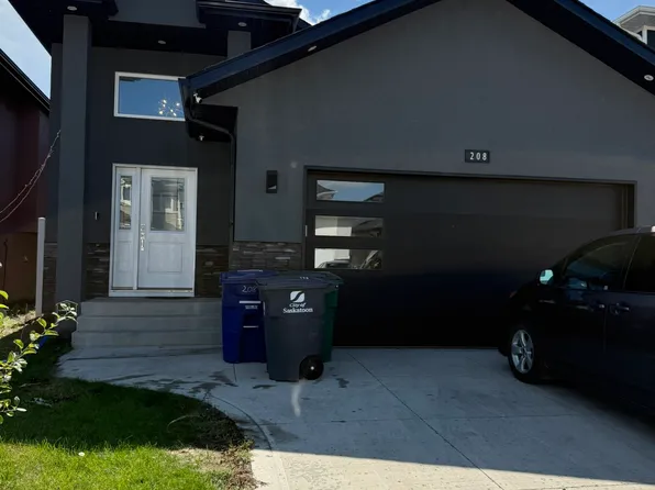 208 Barrett St, Saskatoon, SK S7W 0Z7