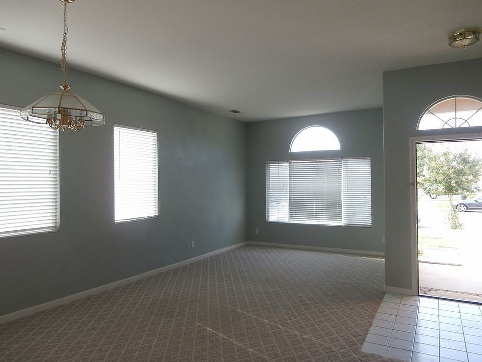 1st image of 3437 Penelope Dr