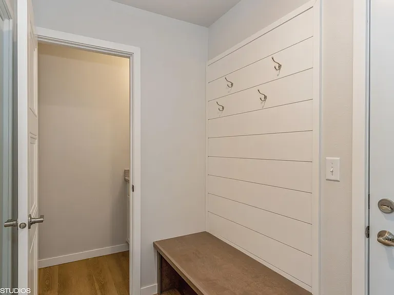 2225 Saint Andrews Dr — Photo 9