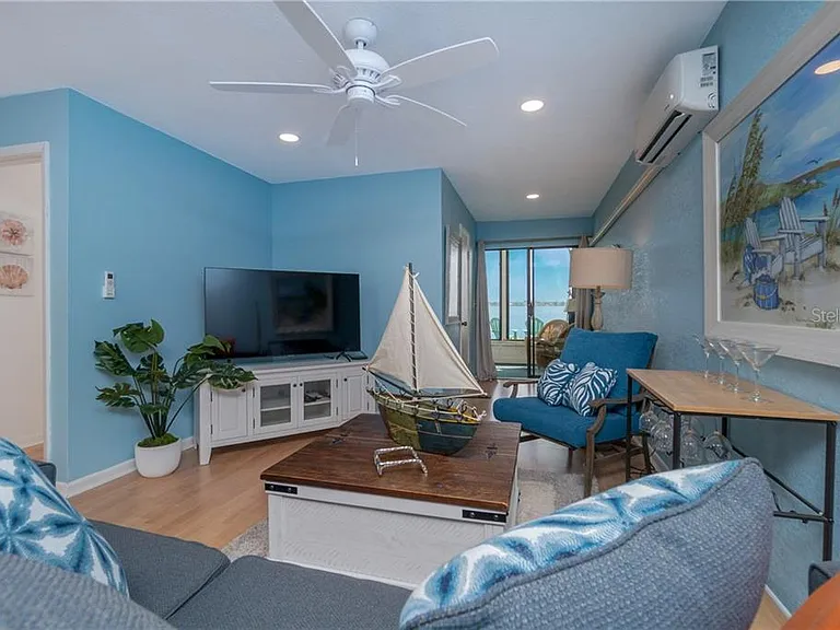 5041 N Beach Rd #3-B — Photo 4