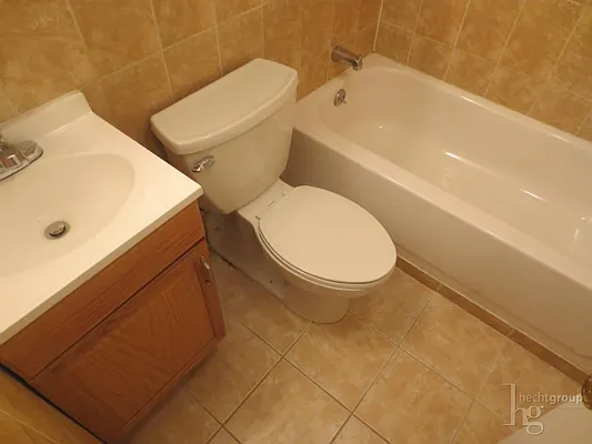 Rented by Keller Williams NYC | media 7